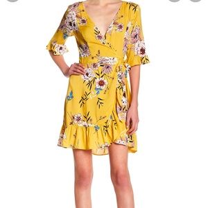 ❤️4/$40 SALE! ❤️ Socialite Wrap Dress NWOT
